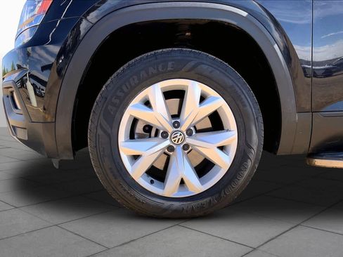 Used 2019 Volkswagen Atlas SE FWD image 11