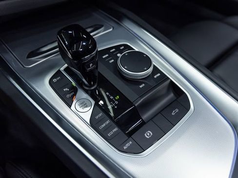 Used 2026 BMW Z4 M40i w/ Premium Package image 18