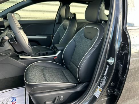 New 2025 Kia K4 GT-Line image 11