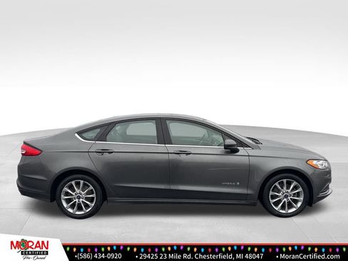 Used 2017 Ford Fusion S image 6