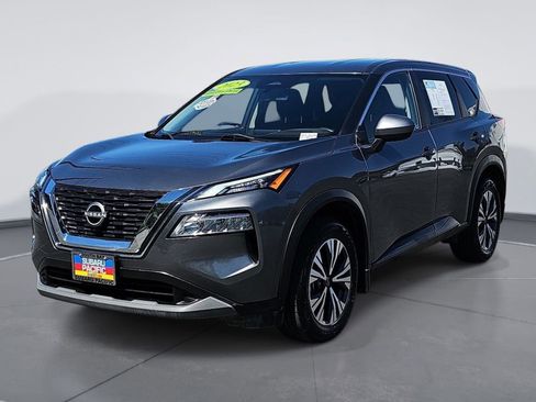 Used 2023 Nissan Rogue SV image 7