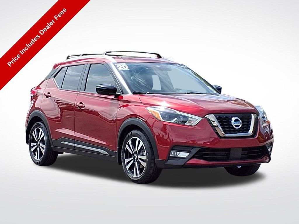 Used 2020 Nissan Kicks SR w/ SR Premium Package FWD image 1