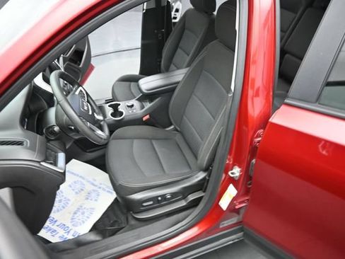 Used 2022 GMC Terrain SLE w/ Driver Convenience Package FWD image 19
