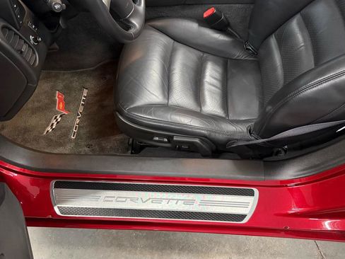 Used 2008 Chevrolet Corvette Convertible w/ Preferred Equipment Group RWD image 21
