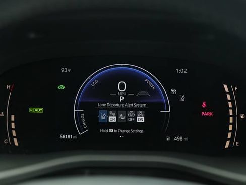 Used 2025 Toyota Camry SE FWD image 31