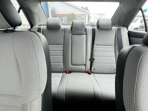 Used 2017 Toyota Camry LE FWD image 18