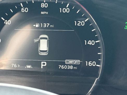 Used 2019 Kia Sorento SX image 30