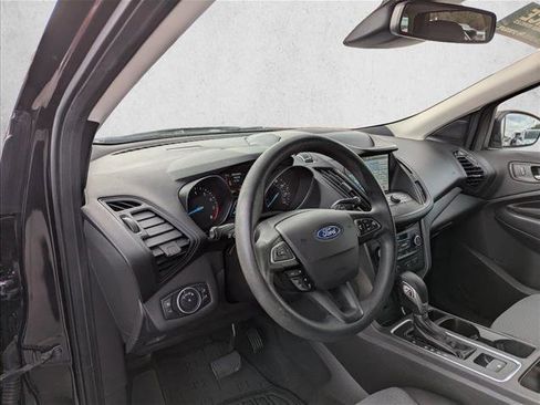Used 2019 Ford Escape SE image 29