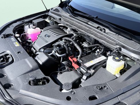 Used 2026 Lexus RX 350 Premium Plus w/ Accessory Package (Z1) image 19