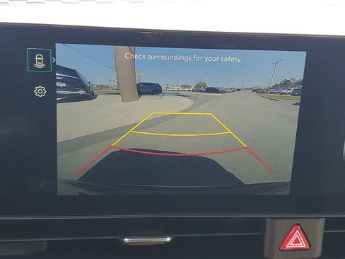 New 2026 Kia Carnival EX FWD image 16