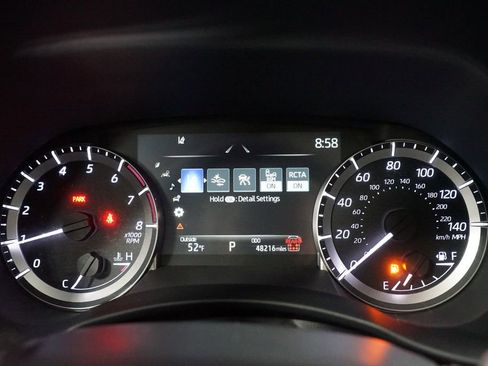 Certified 2024 Toyota Highlander XLE image 15