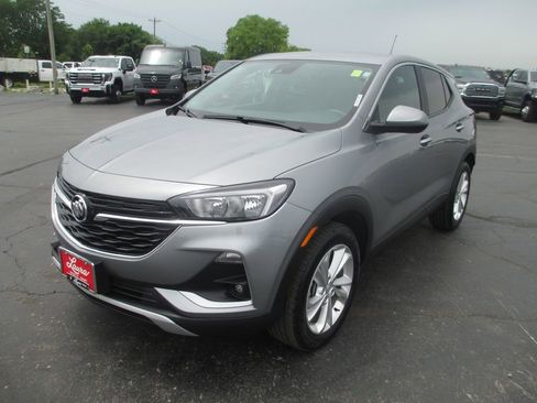 Used 2023 Buick Encore GX Preferred w/ Cold Weather Comfort Package AWD/4WD image 13