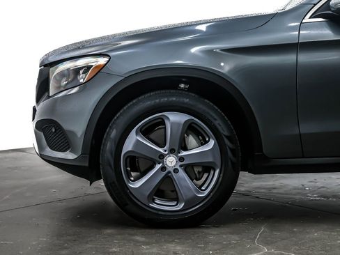 Used 2017 Mercedes-Benz GLC 300 GLC 300 4MATIC Coupe image 9