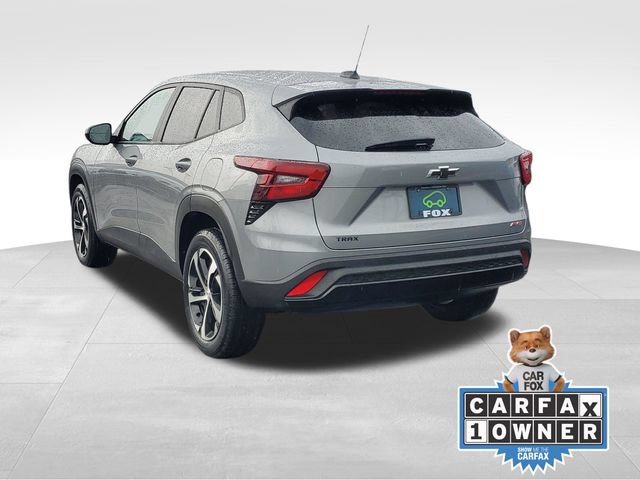 Certified 2024 Chevrolet Trax RS w/ Driver Confidence Package FWD image 3