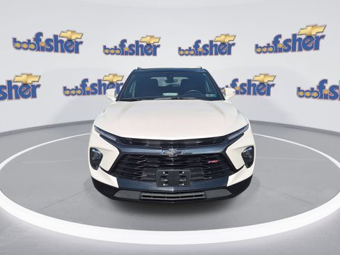 Certified 2023 Chevrolet Blazer RS w/ Driver Confidence II Package AWD/4WD image 4