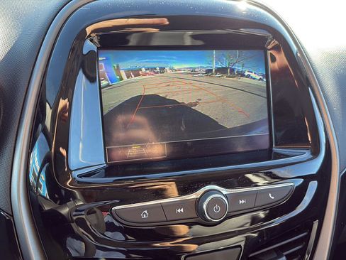 Used 2021 Chevrolet Spark ACTIV image 18