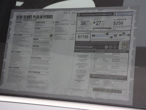 New 2026 Volvo XC90 T8 Plus image 18