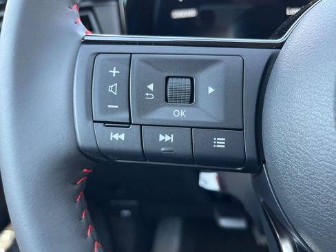 New 2026 Nissan Kicks SR w/ Cold Weather Package image 10