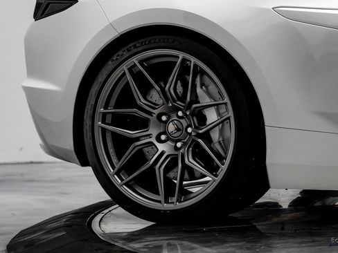 Used 2025 Chevrolet Corvette Z06 w/ Z07 Performance Package image 99