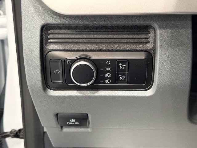 Used 2024 Ford F250 XL AWD/4WD image 12