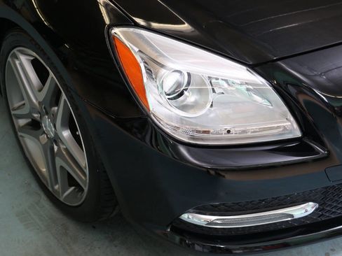 Used 2014 Mercedes-Benz SLK 250 w/ Premium Package image 11