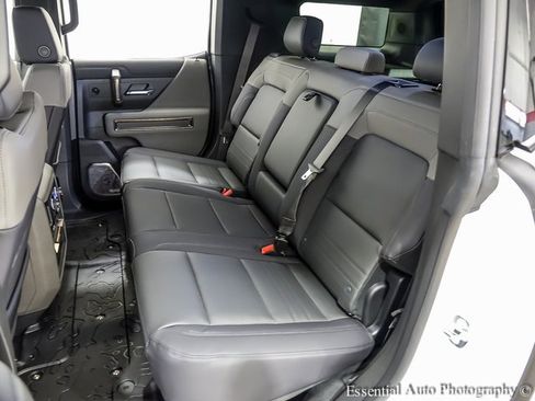 New 2025 GMC Hummer EV 3X w/ Extreme Off-Road Package image 9