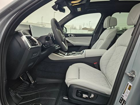 New 2026 BMW X5 xDrive40i image 11