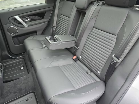 New 2025 Land Rover Discovery Sport S image 21