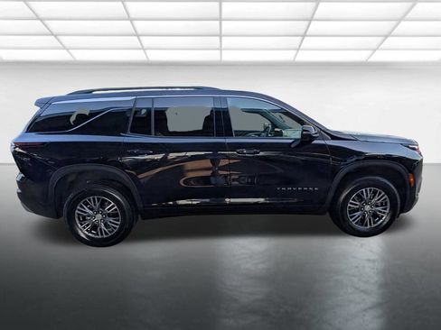 Certified 2024 Chevrolet Traverse LT FWD image 33