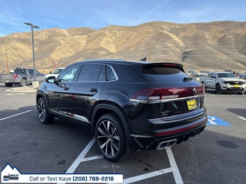 Used 2024 Volkswagen Atlas Cross Sport SEL Premium R-Line image 8