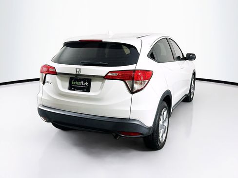 Used 2022 Honda HR-V LX image 9
