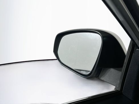 Used 2014 Toyota RAV4 XLE image 16