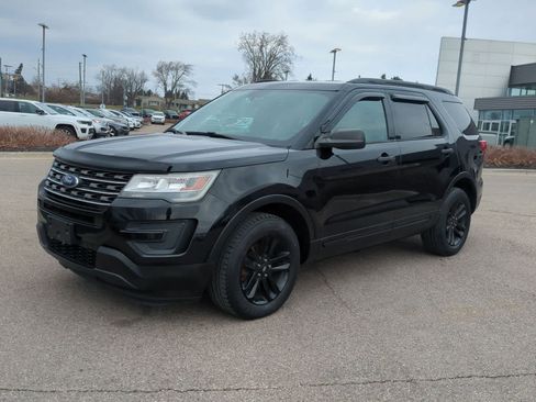 Used 2017 Ford Explorer 4WD image 4