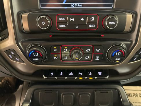 Used 2016 GMC Sierra 2500 Denali w/ Duramax Plus Package image 18