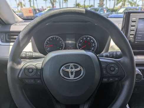Used 2021 Toyota RAV4 XLE FWD image 26