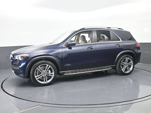 Used 2021 Mercedes-Benz GLE 350 image 2