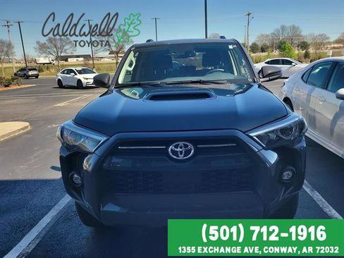 Used 2024 Toyota 4Runner TRD Off-Road image 2