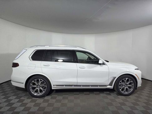 New 2026 BMW X7 xDrive40i image 8