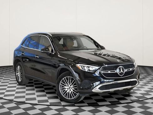 New 2026 Mercedes-Benz GLC 300 4MATIC image 1