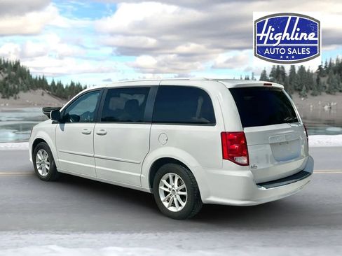 Used 2014 Dodge Grand Caravan SXT FWD image 4