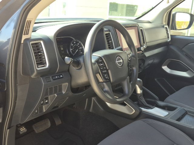 Used 2023 Nissan Frontier 4x4 Crew Cab image 10