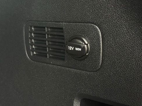 Used 2023 Hyundai Santa Fe SEL image 10