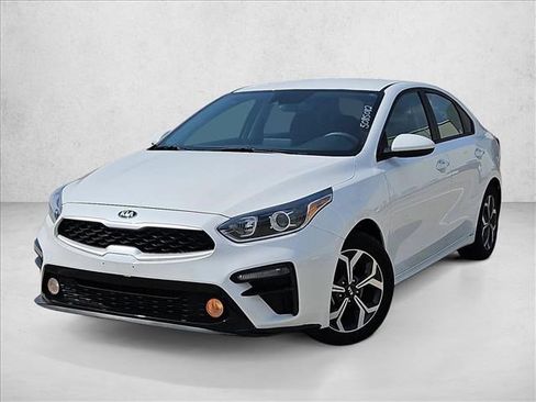 Used 2021 Kia Forte LXS image 1