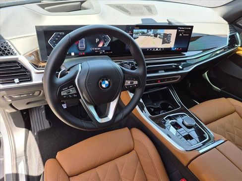 Used 2026 BMW X5 sDrive40i w/ Climate Comfort Package RWD image 10