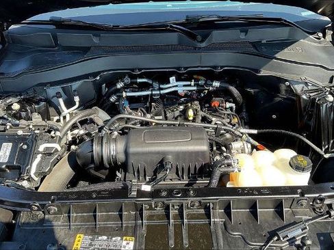 Certified 2023 Ford Explorer XLT w/ Equipment Group 202A AWD/4WD image 35