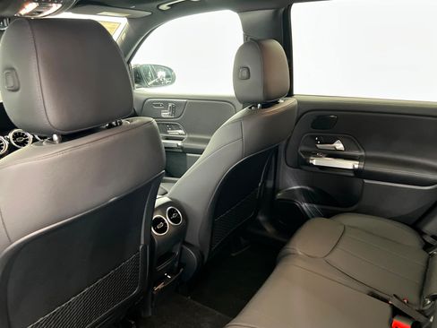 New 2026 Mercedes-Benz GLB 250 4MATIC image 19