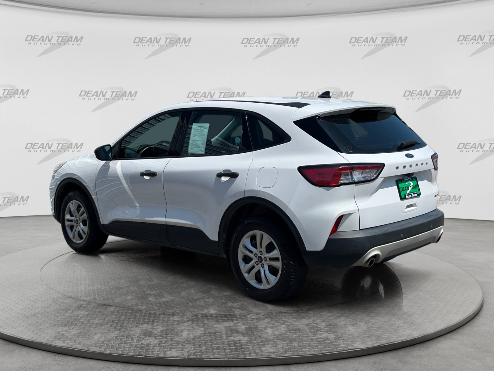 Used 2022 Ford Escape S AWD/4WD image 5