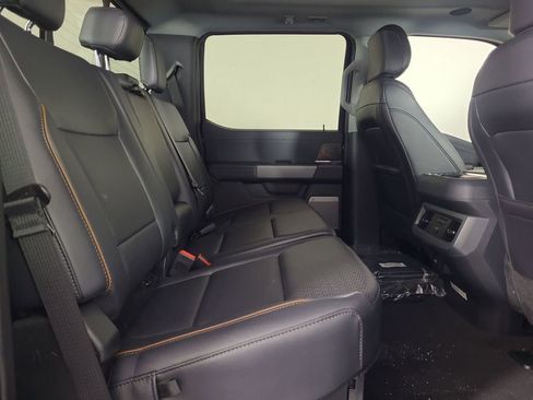 New 2026 Ford F250 Lariat w/ Black Appearance Package image 23