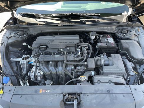 Used 2025 Kia K4 LXS image 31