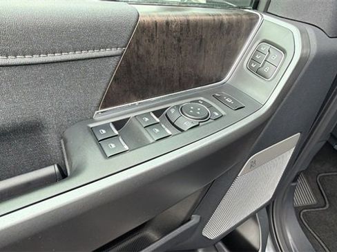 New 2026 Ford F250 Lariat image 22